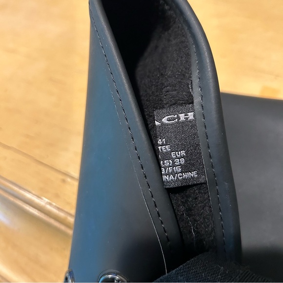 Coach black womens  fleece lined rubber rain boots size 8 with back ties - Picture 5 of 9